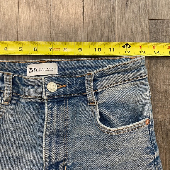 EUC Zara High Waist Jeans - Picture 4 of 6